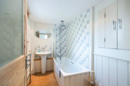 Albany Road, Southsea - Photo 5