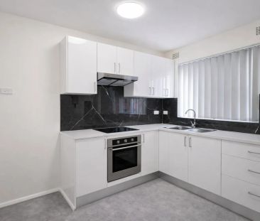 Comfortable Apartment Living in a Boutique Croydon Complex - Photo 4