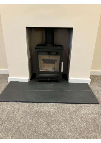 A well-presented two-bedroom semi-detached cottage situated in an attractive rural location on the edge of the pretty village of Temple. Offering generous livin - Photo 2