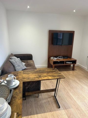 1 Bed Flat, Commercial Street, M15 - Photo 5