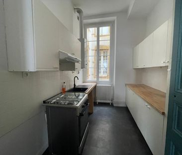 Location Appartement 3 pièces 71m² MONT DE MARSAN 40000 - Photo 2
