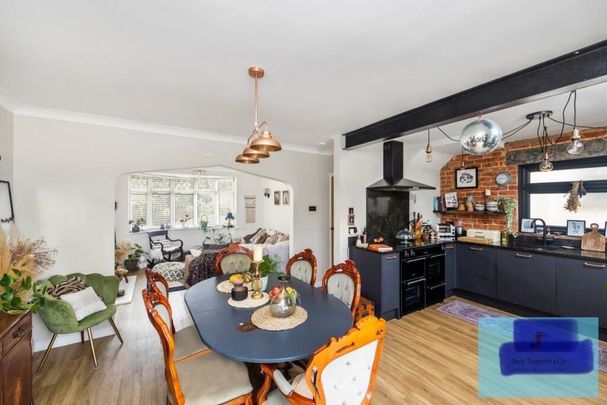 Room in a Shared House, Greenfield Crescent, BN1 - Photo 1