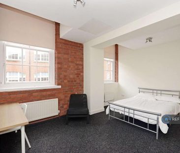 5 bedroom flat to rent - Photo 2