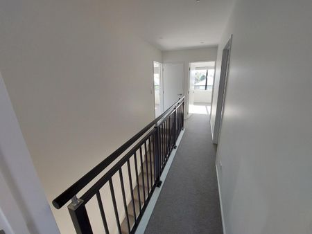 9/143 Cranford Street, Saint Albans - Photo 5