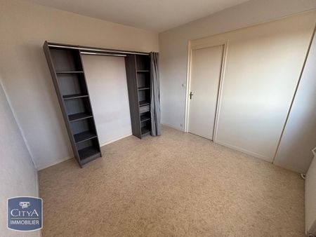 Location Appartement 2 pièces 49m² ALENCON 61000 - Photo 2