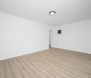 For Lease - 96 London Street, Hamilton, Ontario - Photo 4