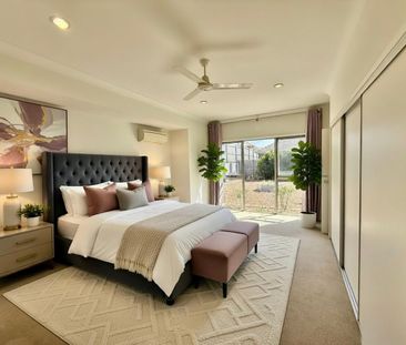 Stunning Lowset Home - Central Location!! - Photo 6