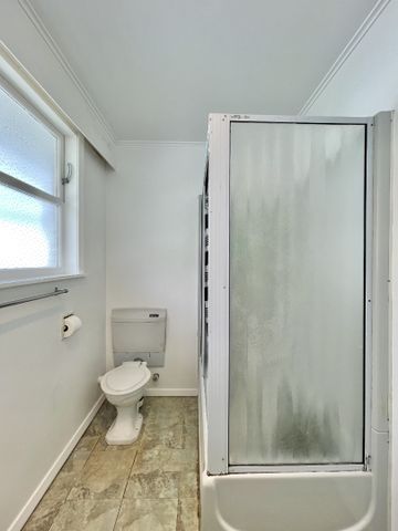 Tidy 2-Bedroom Unit Fully Fenced Section - Photo 5