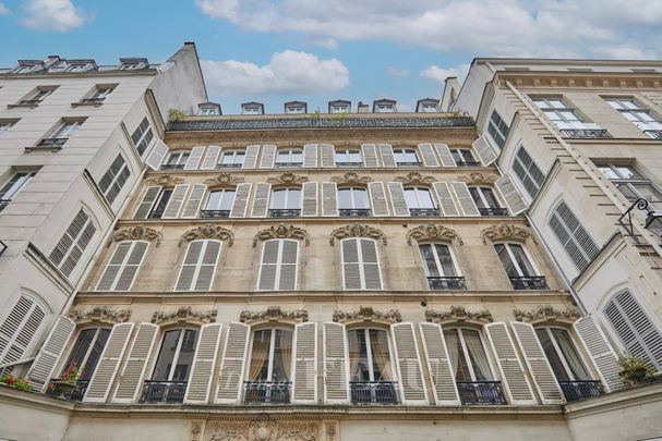 Location appartement, Paris 7ème (75007), 2 pièces, 50.72 m², ref 85317153 - Photo 1