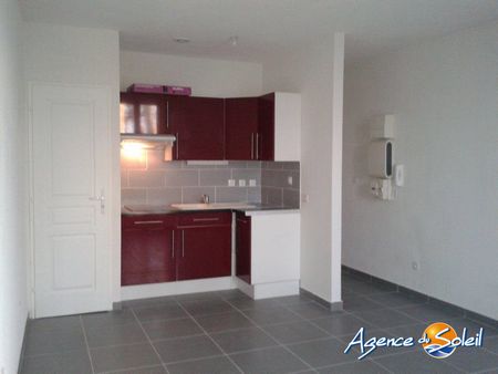 Location Appartement 2 pièces 34m² NARBONNE 11100 - Photo 3