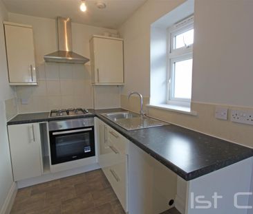 Rayleigh Road, Leigh-On-Sea - Photo 6