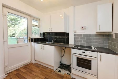 Hillwood Close, Spital - Photo 3