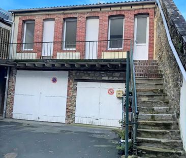 COUTANCES, dans l'hypercentre, DEUX pièces avec garage - Photo 2
