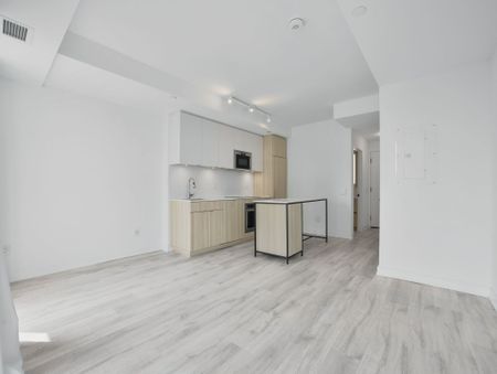 For Lease - 215 Lakeshore Road Unit# 429, Mississauga, Ontario - Photo 2