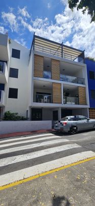 Location Appartement 2 pièces 50m² ST PIERRE 97410 - Photo 1