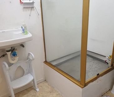 2 Bedrooms Unit - Handy Location - Photo 6