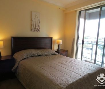 ADMIRALTY TOWERS ONE - 2 BEDROOM FURNISHED - Photo 4