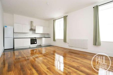 Regent Road, Lowestoft, NR32 - Photo 2