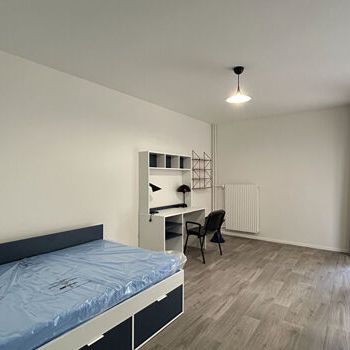 Appartement 1 pièces 32m2 REIMS 599 euros - Photo 1