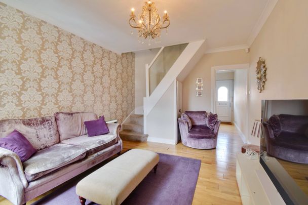 2 bedroom house to rent - Photo 1