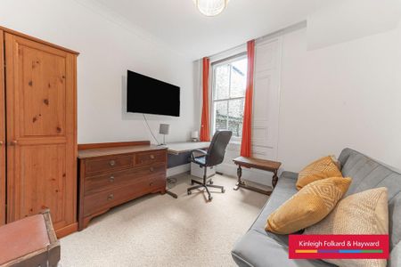 3 bedroom terraced house to rent - Photo 5