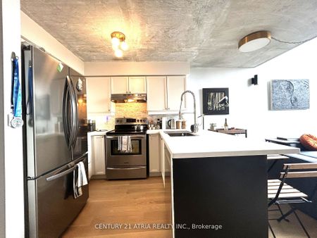 Mystic Pointe Lofts , #521 - Photo 3