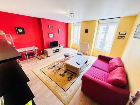 Location Appartement 2 pièces 43m² MACON 71000 - Photo 2