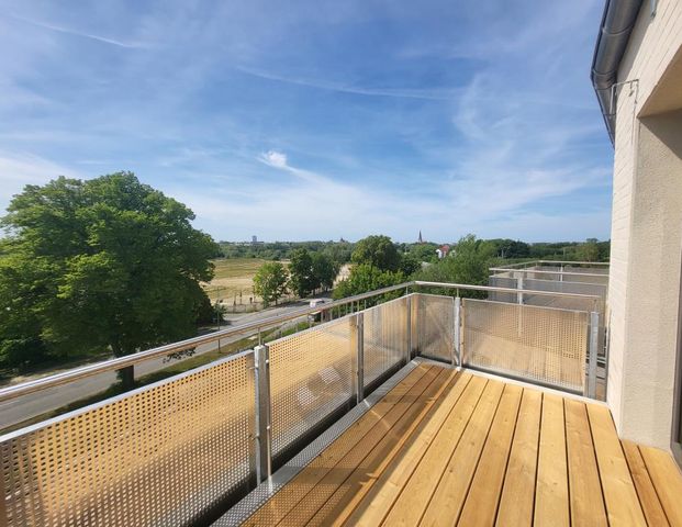 Sicher im Alter! Service Wohnen mit Einbauküche und Aufzug für Rentner! - Photo 1