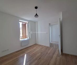 Location Appartement 3 pièces 48 m2 à Carmaux - Photo 6