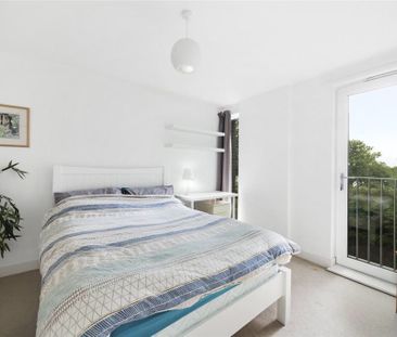 2 Bed Flat, Goodchild Road, N4 - Photo 3