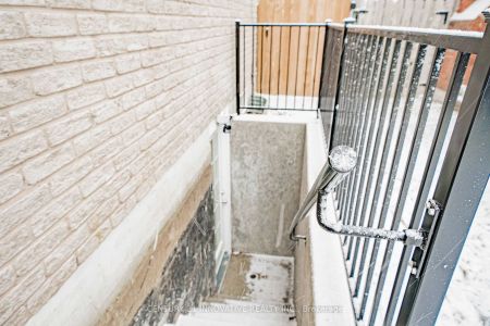 Detached Home For Lease | E9039489 - Photo 3