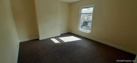 3 bedroom property to rent in Grimsby - Photo 5