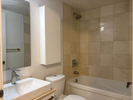 For Lease - 12 York Street Unit# 1106, Toronto, Ontario - Photo 4