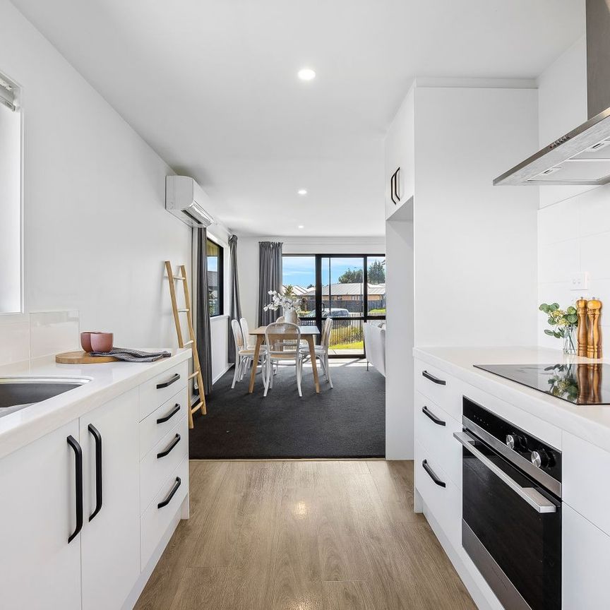 3b Shillingford Boulevard, Rolleston - Photo 1