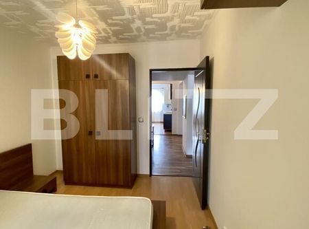 Apartament de Inchiriat cu 3 camere, 72mp, parcare, zona intre lacuri - Fotografie 2