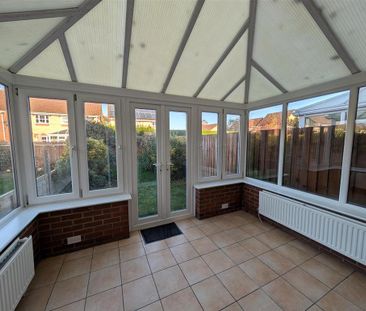 2 bedroom semi-detached house to rent - Photo 2