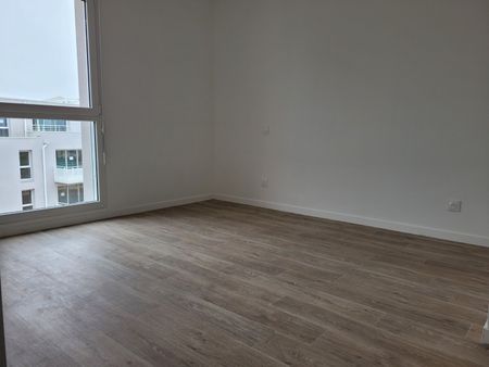 Location Appartement 4 pièces 83m² SECLIN 59113 - Photo 3