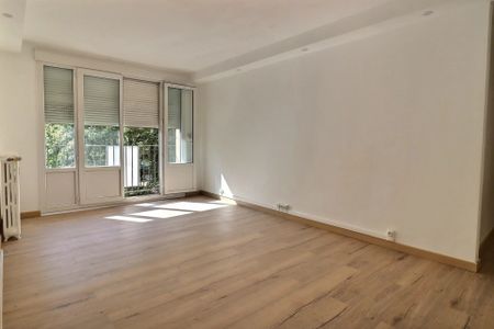 La Roseraie. - Photo 2