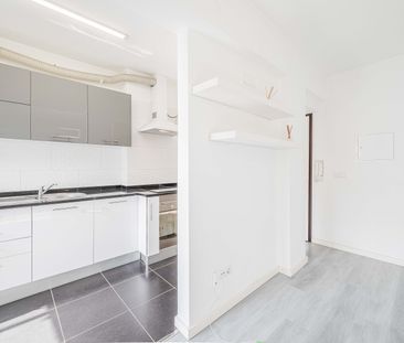 APARTAMENTO T4 EM ALFRAGIDE MOBILADO - Photo 1
