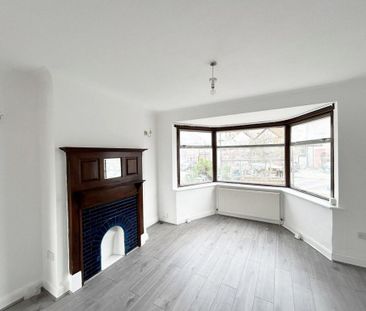 3 bedroom semi-detached house to rent - Photo 6