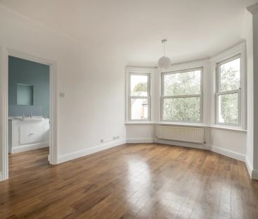 4 bedroom semi-detached house to rent - Photo 1