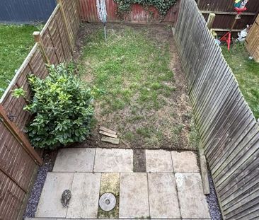 2 bedroom semi-detached house to rent - Photo 2