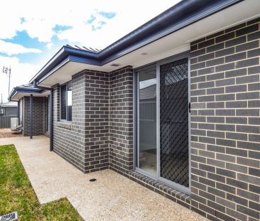 Modern Living and Low Maintenance! - Photo 3