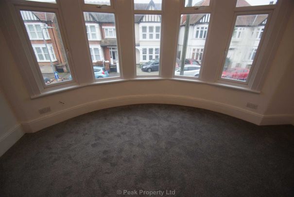 Elderton Road, Westcliff On Sea - Photo 1