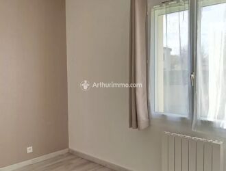 Location Maison de ville 4 pièces 112 m2 à Matha - Photo 5