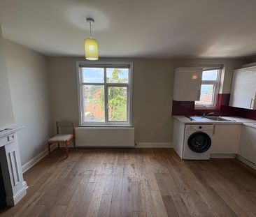 2 Bed Flat, Howard Road, E17 - Photo 6