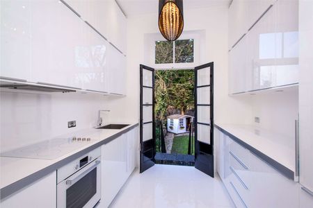 Blenheim Road, London, NW8 0LX - Photo 2
