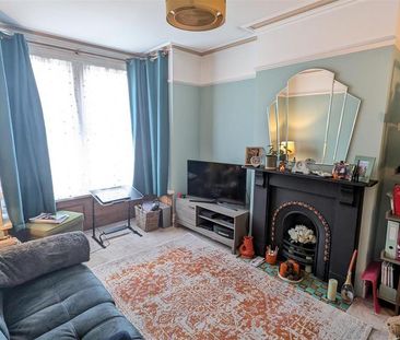 3 bedroom terraced house to rent - Photo 6