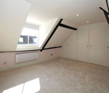 2 bedroom penthouse to rent - Photo 6