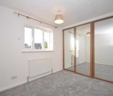 2 bedroom semi-detached house to rent - Photo 4